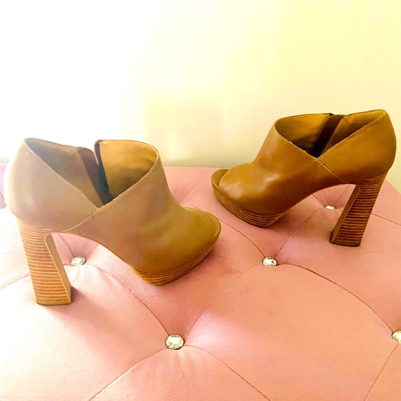 Kenneth Cole New York vintage 2000s leather high heel booties, 9 1/2 - Picture 3 of 6